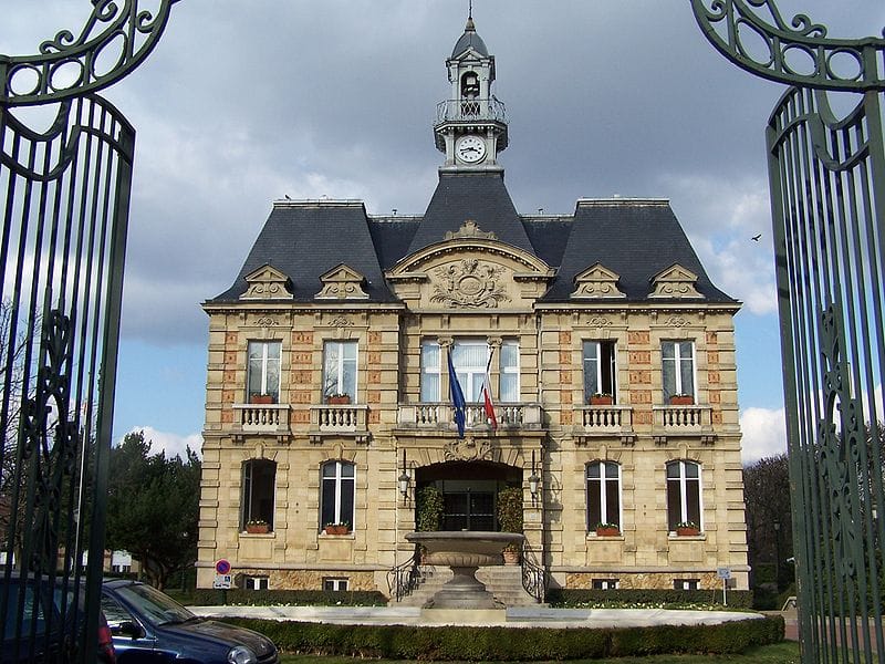 La mairie du Vésinet